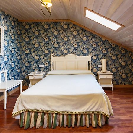 Hotel Azofra Burgos Bilik gambar