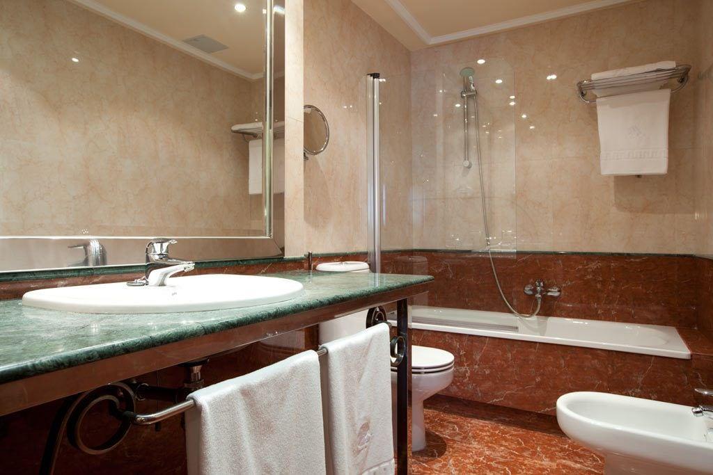 Hotel Azofra Burgos Luaran gambar