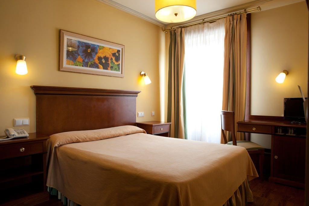 Hotel Azofra Burgos Luaran gambar