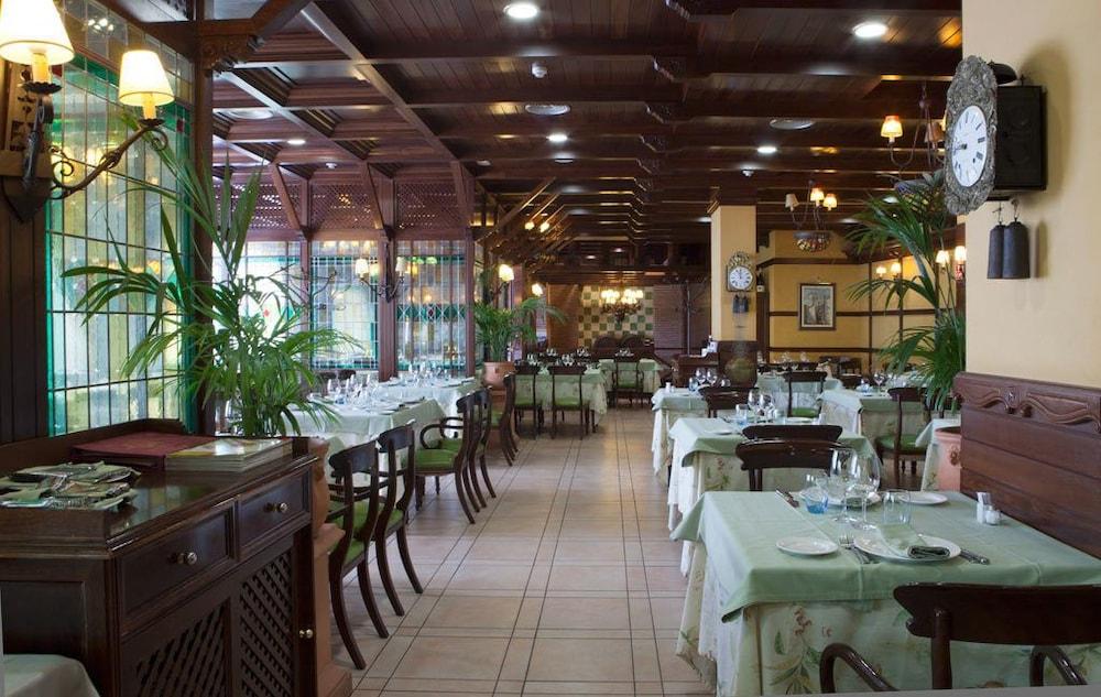 Hotel Azofra Burgos Luaran gambar